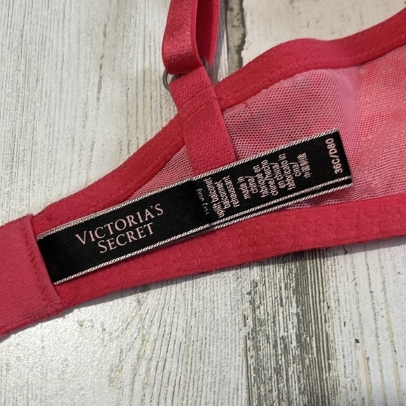 Victoria’s Secret Very Sexy Uplift Bra Size 36C - Picture 7 of 9